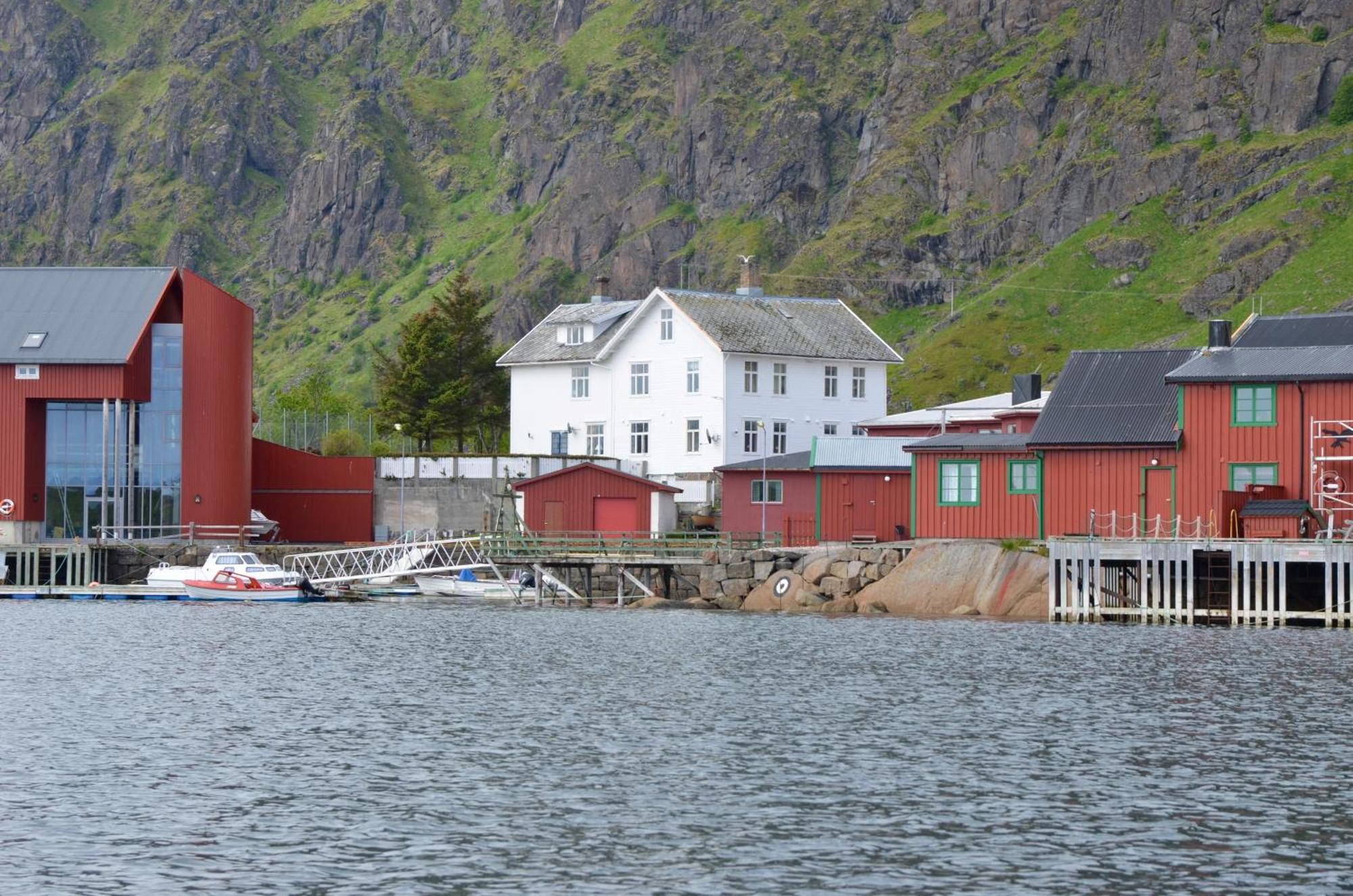 Angelas Fjord Suite Stamsund Exteriör bild