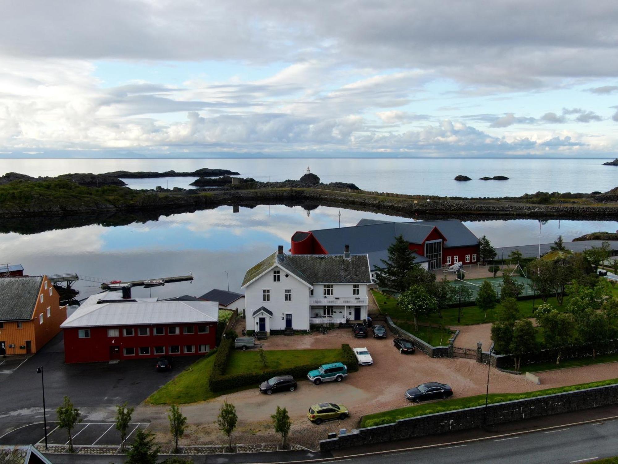 Angelas Fjord Suite Stamsund Exteriör bild